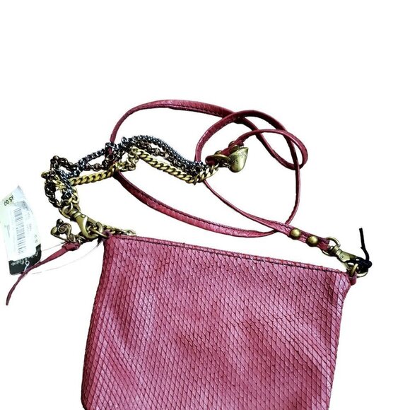 Rhythm and Rhymes Textured Sling Bag Purse Crossbody w/ Heart Charm Red‎ NWT - Picture 9 of 11